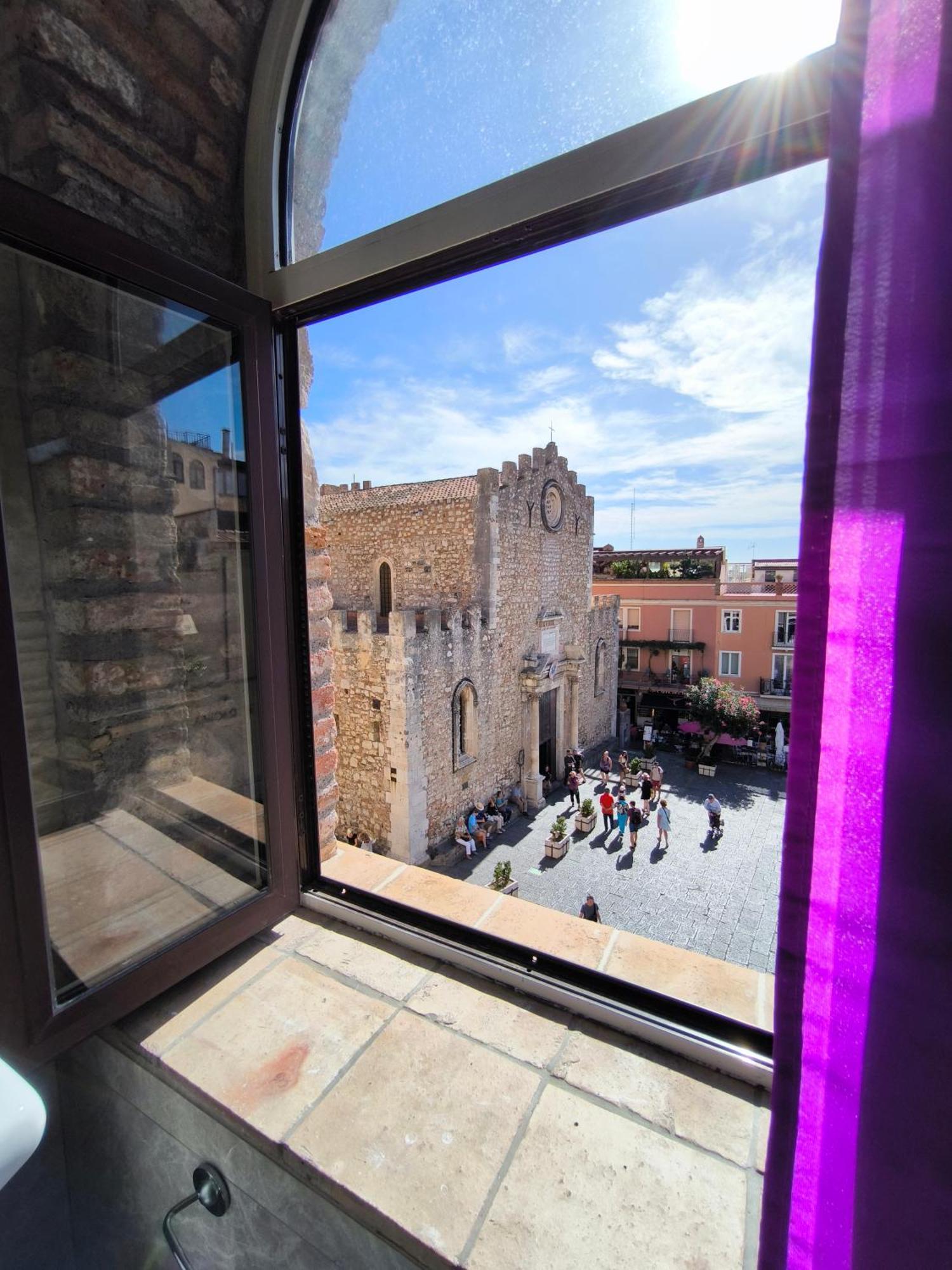 Casa Viola - Al Centro Taormina